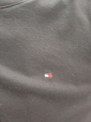 Camiseta Tommy Hilfiger Negra Talla 14-16años 