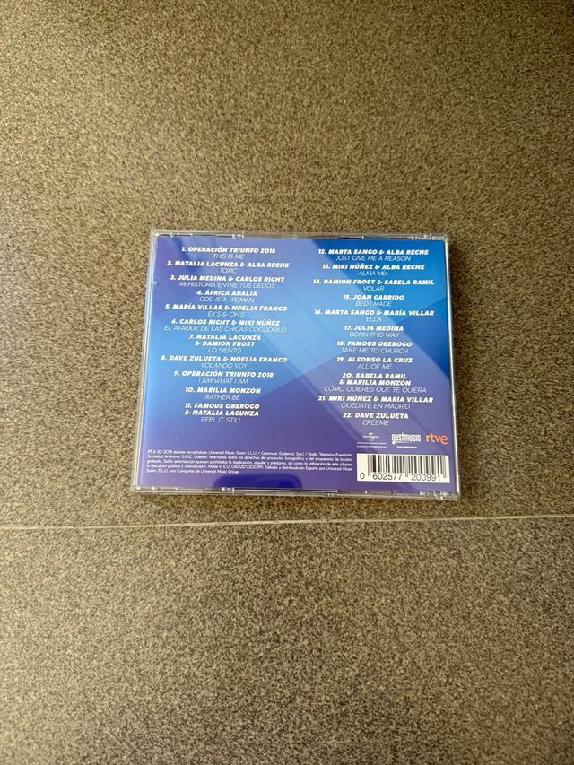 CD Operación Triunfo 2018 Firmado