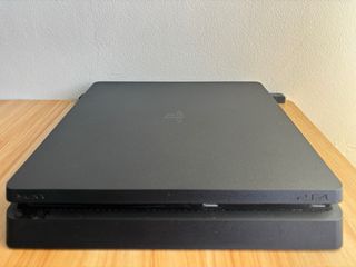 PS4 (Playstation 4) Negra
