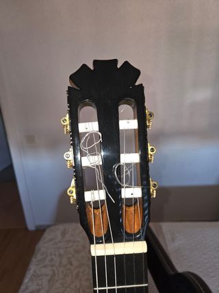 Guitarra Flamenca