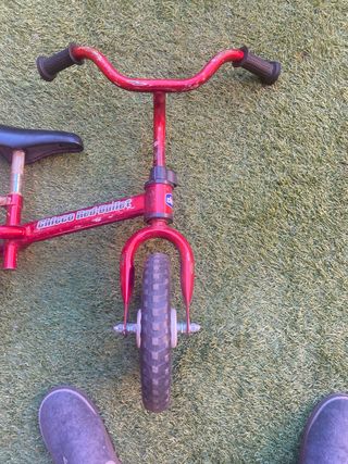 Bicicleta sin pedales Chicco Red Bullet