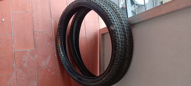 Bicicleta BMX Monty Negra