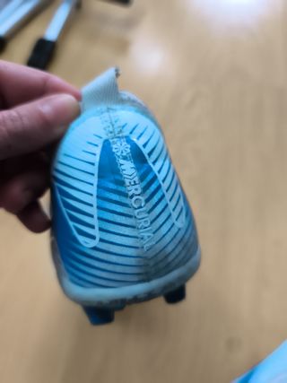 Zapatillas de tacos Nike azules y blancas