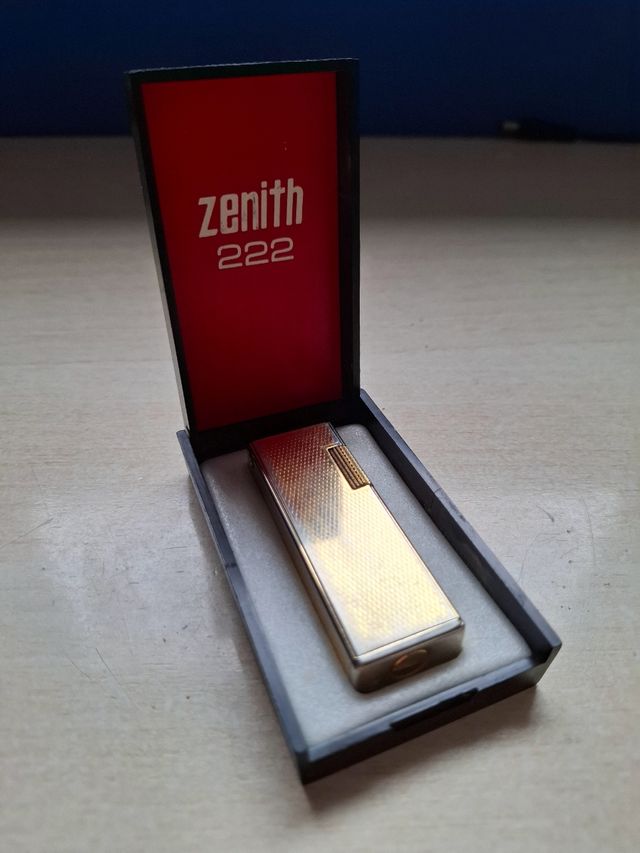 Encendedor Zenith 222 Dorado