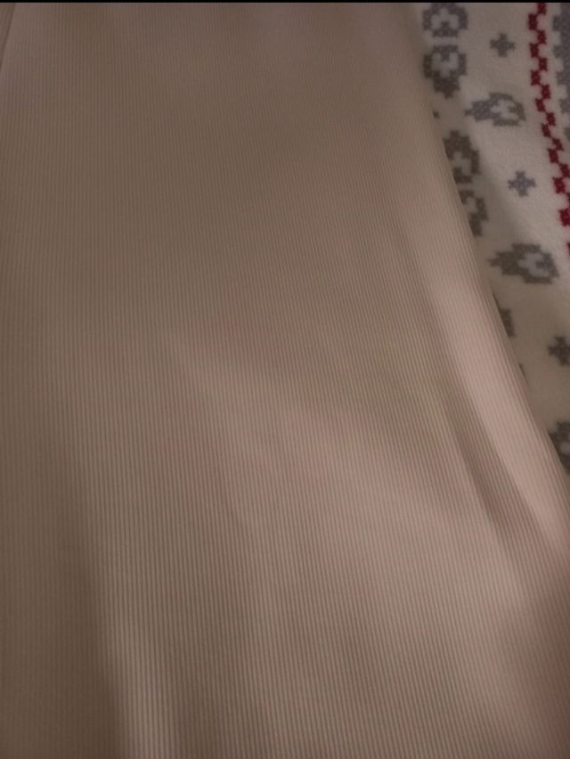 Pantalones anchos beige