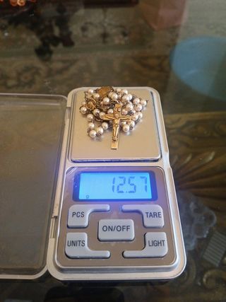 Rosario de plata con perlas