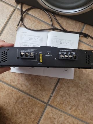 Subwofer 600W y Amplificador Coche 800W