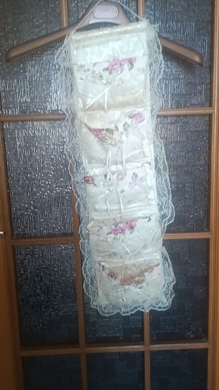 Organizzatore da appendere con tasche