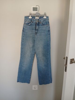 Pantalón vaquero Stradivarius azul Talla XS