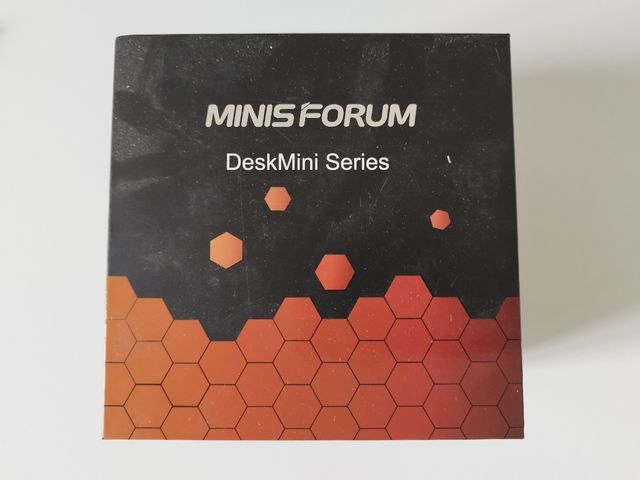 MinisForum Mini PC AMD Ryzen 7 PRO 2700U