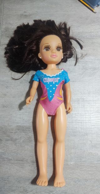 Nancy Muñeca y Maletín Accesorios