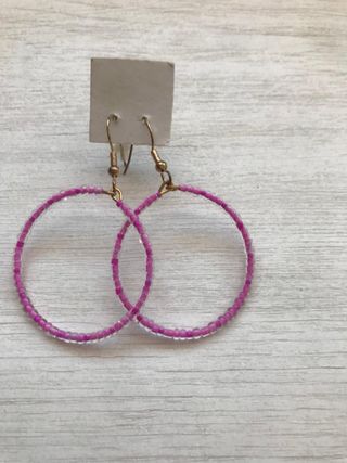 Pendientes caseros de cuentas