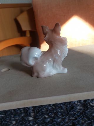 Figura Lladro Perro Chihuahua