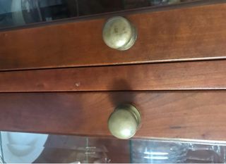 Credenza ciliegio con vetrina