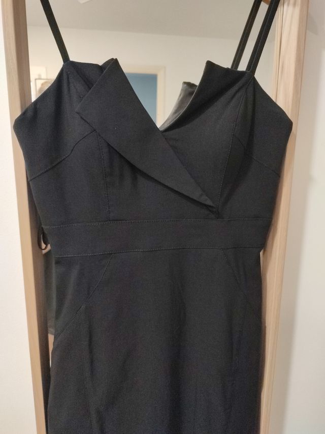 Vestido negro Adolfo Domínguez