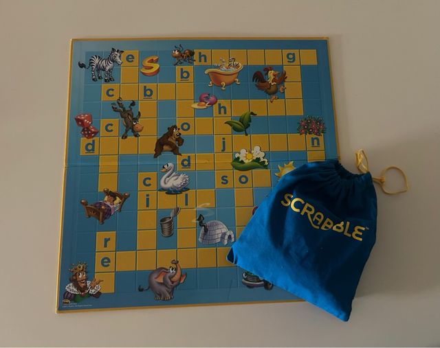 Juego de mesa Scrabble JUNIOR