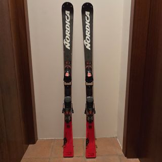 Esquís Nordica SL 142cm