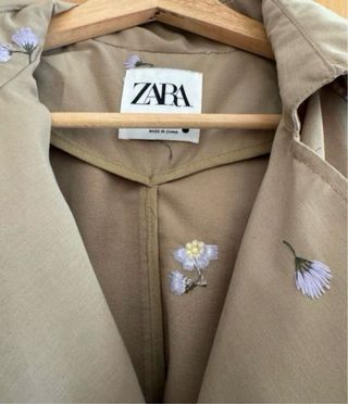 Gabardina Zara Beige edicion limitada