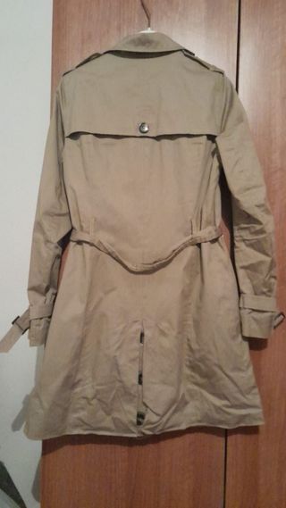 Gabardina Beige Pull&Bear Talla M