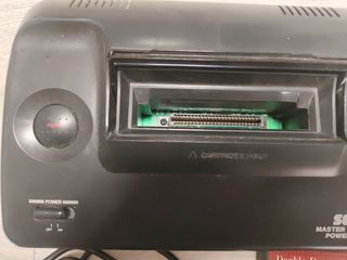 Sega Master System II + Mando + 2 Juegos