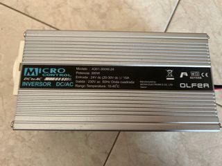 Inversor de Corriente 24v DC a 230v AC