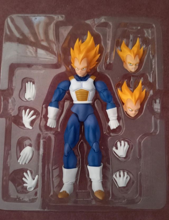 SH Figuarts Vegeta Super Saiyan Premium Color 2015