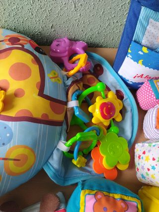 Lote Juguetes Bebé + Peluches