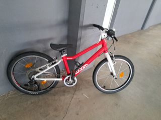 Bicicletta Woom 4, bici leggera.