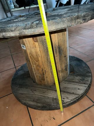Mesa Bobina Madera Negra y Marrón