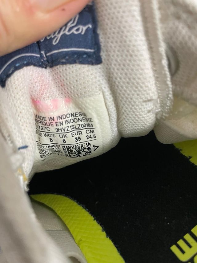 Zapatillas Converse Blancas y Azules