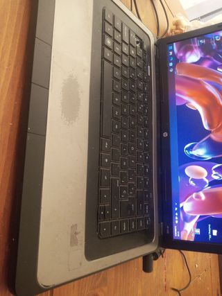 Portátil HP 630