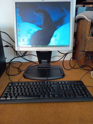 PC Completo Core i5 con WiFi LG Negro