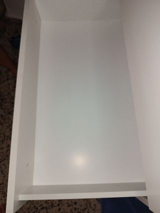 Cómoda y cambiador con bañera