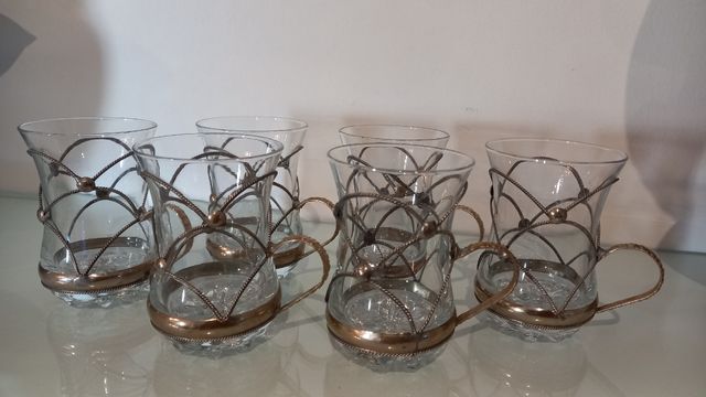 6 Tazas de Té de Vidrio con Soporte Metálico