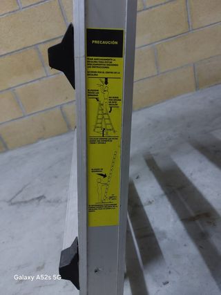 Escalera de aluminio Zarges