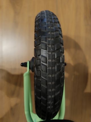 Bicicleta Specialized HOTWALK + casco specialized 