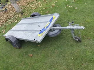 Remolque Quad/Motos 500kg con documentación