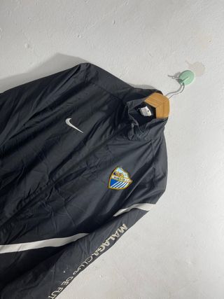 ¡¡OFERTA! Talla M Chaqueta Nike Málaga Impermeable