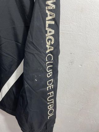 ¡¡OFERTA! Talla M Chaqueta Nike Málaga Impermeable