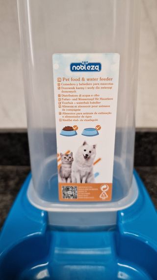 Comedero/bebedero azul para mascotas