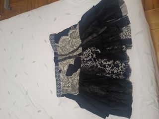 Minifalda Desigual gótica