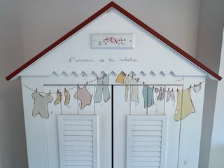 Armario infantil madera hecho a mano