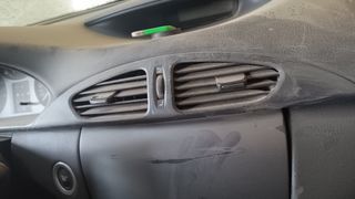 Rejilla Aire Acondicionado Central Renault Laguna
