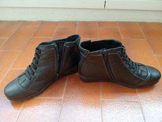 Botines piel negros talla 35