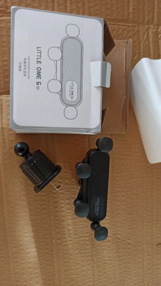 Supporto smartphone auto