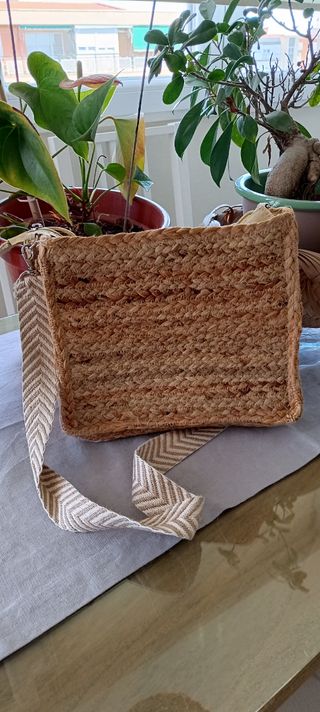 Bolso bandolera rafia Abbacino