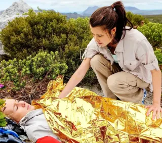 Manta, Poncho y Saco de Emergencia