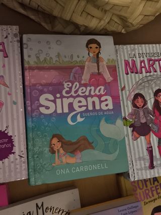Libros varios niñas 2 eur cada uno
