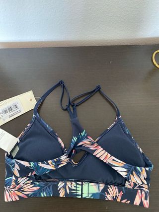 Top bikini Roxy estampado tropical nuevo con etiqu