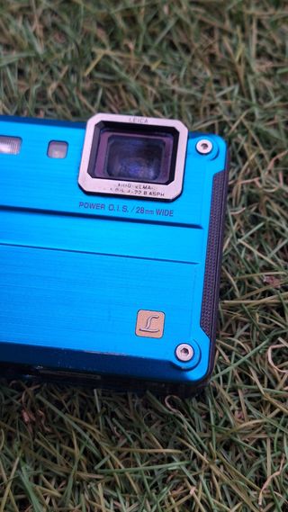 Panasonic Lumix DMC-TS2